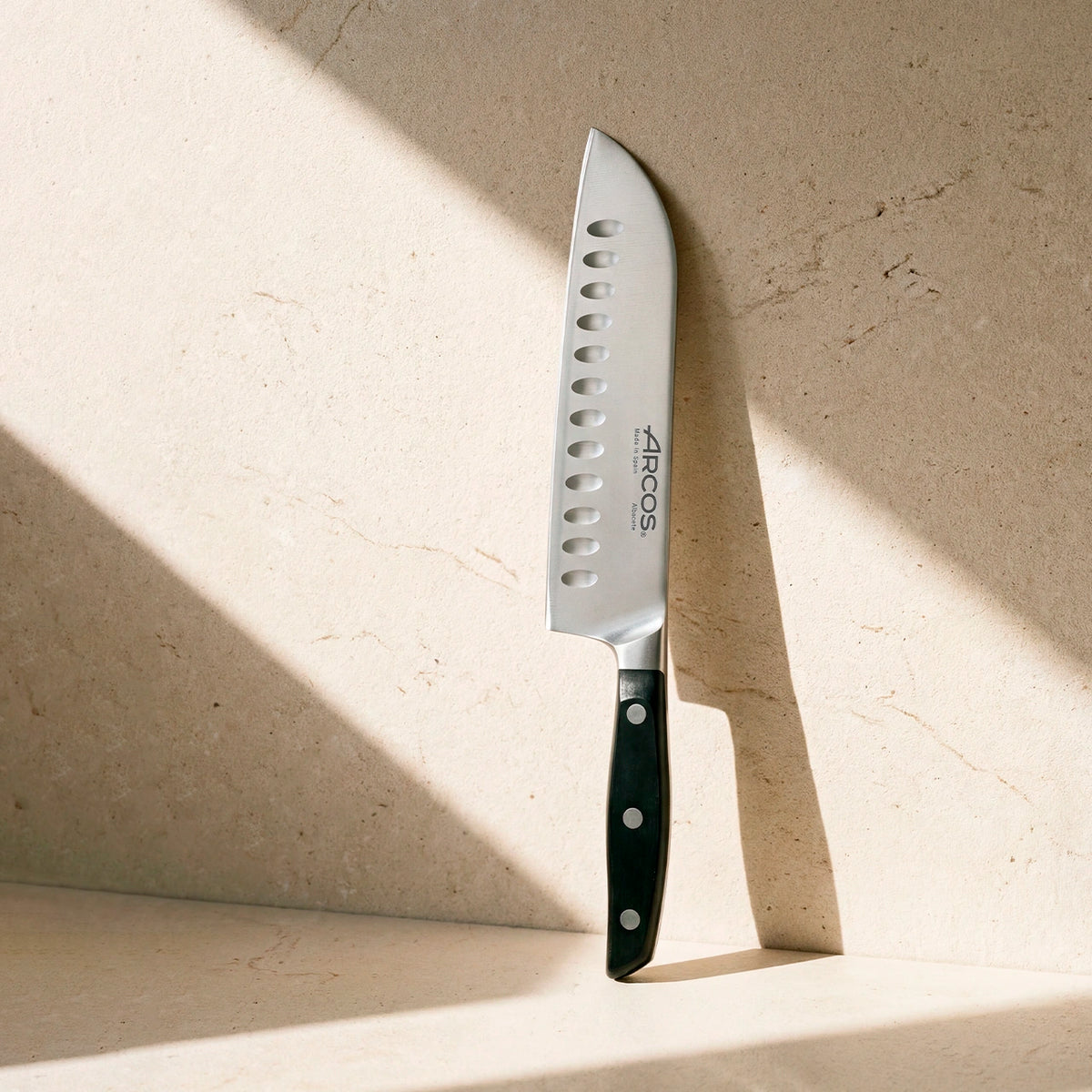 Cuchillo Santoku Serie Manhattan 180 mm (1)